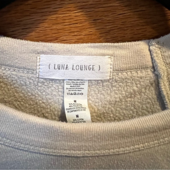 Support local everything sweater - Picture 3 of 3